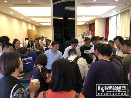 又五場！強力巨彩3d全息廣告機全國推介會火爆ING